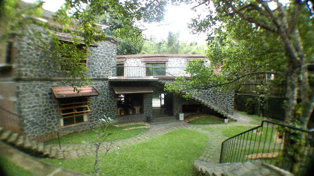 Wildernest Bed & Breakfast Thekkady Ngoại thất bức ảnh